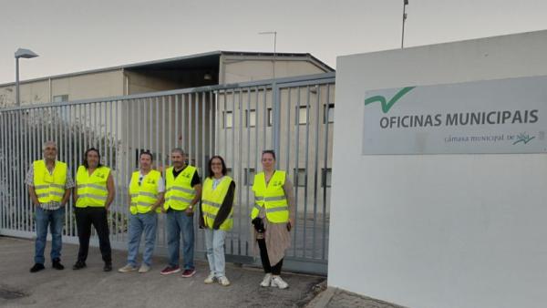 Trabalhadores da Recolha de Resíduos e Higiene Urbana da Câmara Municipal de Nisa. Foto do STAL.