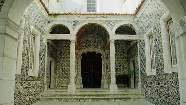 “Ao Convento de Chelas sobra em charme o que lhe falta em adequação” – Foto de patrimoniocultural.gov.pt