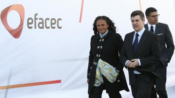 Isabel dos Santos e Manuel Caldeira Cabral, à época ministro da Economia, na inauguração da Unidade Mobilidade Elétrica EFACEC, em 2018.