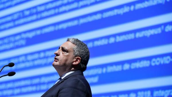 Paulo Macedo, presidente da Comissão Executiva da Caixa, na apresentação dos resultados do primeiro trimestre do Banco em 2020.Foto de Manuel de Almeida/Lusa.