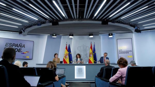 Conferência de imprensa após reunião do Conselho de Ministros espanhol