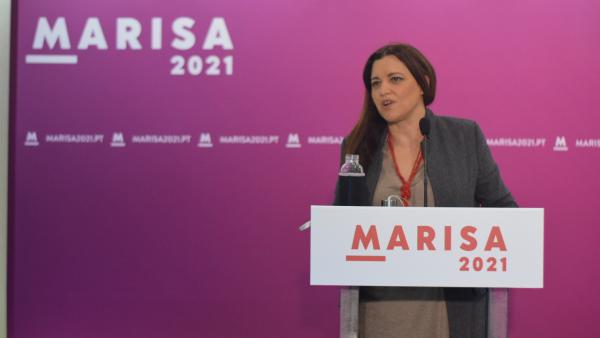 Marisa Matias na sessão de apresentação da sua candidatura em Leiria.