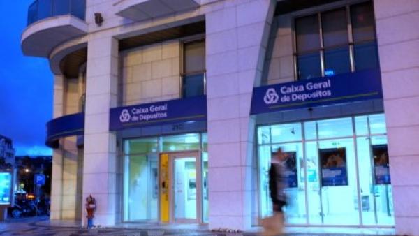 “A velha questão que se está a perfilar nos mais recentes episódios sobre a CGD é apenas a pressão à abertura ao capital privado - leia-se estrangeiro - da principal instituição financeira nacional” - CGD, foto de Paulete Matos