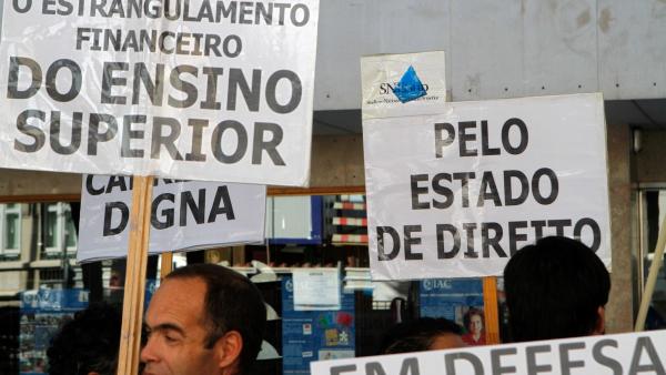 Manifestação do SNESup.