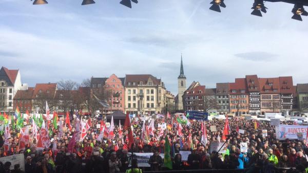 Manifestação contra a extrema-direita em Erfurt. Fevereiro de 2020.
