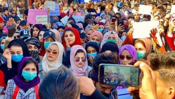 Manifestação de mulheres no Iraque. Fevereiro de 2020.