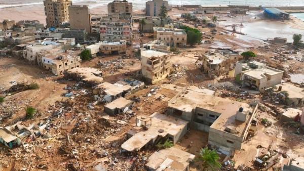 Destruição na cidade de Derna, no leste da Líbia
