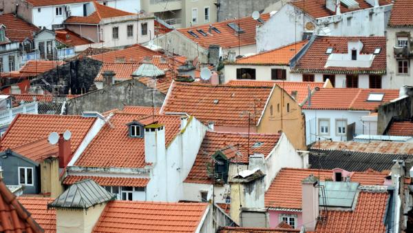 Bloco propôs na Câmara de Lisboa, e foi aprovada, bolsa de habitação municipal para inclusão das famílias vindas da guerra na Ucrânia – Foto de Paulete Matos