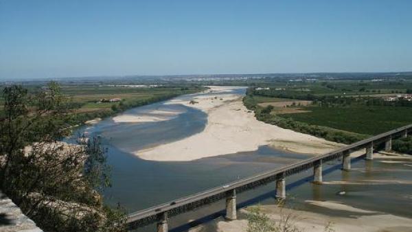 Rio Tejo em Santarém - Foto tepui.geoversum /flickr 