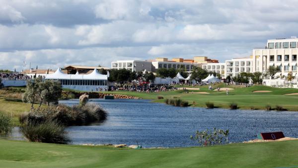 Vista geral de um campo de golfe em Vilamoura, Algarve – Foto de Melanie Map/Lusa (arquivo)