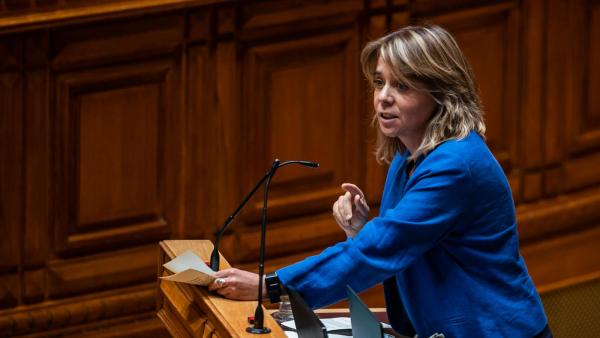 Catarina Martins no debate do Estado da Nação. Foto de José Sena Goulão/Lusa.