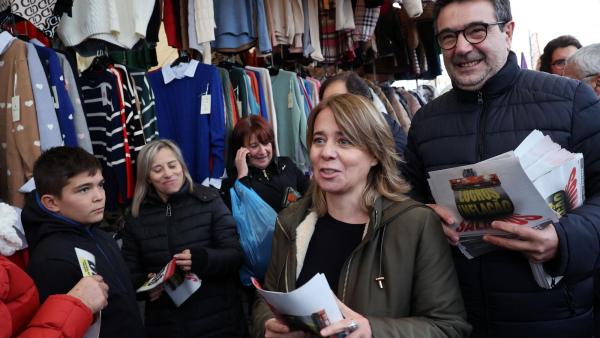 Catarina Martins na Feira da Estela. Foto de ESTELA SILVA/LUSA.