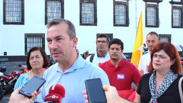 Bloco em campanha no Funchal