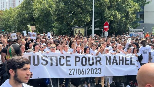 Marcha branca" para exigir justiça por Nahel