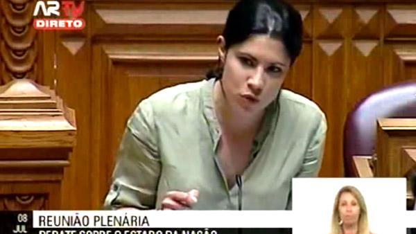 Mariana Mortágua confonta Passos com a "enorme fraude" da governação