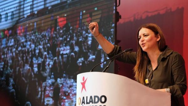 Marisa Matias em mega-almoço em Lisboa, Europeias 2019. Foto de Paula Nunes.