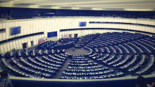 Parlamento Europeu - “Hemicycle” de djsuffix/flickr