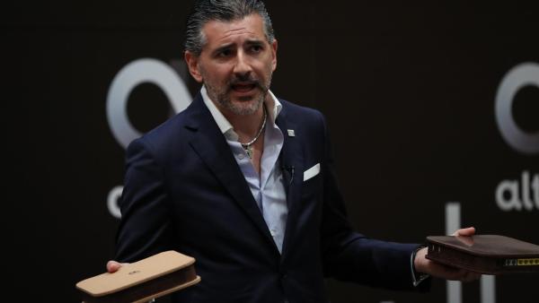 A NOWO foi dispensada do pagamento de multa uma vez que o processo teve origem num pedido de clemência da NOWO.