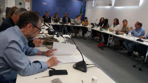 Reunião negocial entre sindicatos e Ministério da Educação. Foto da Fenprof.