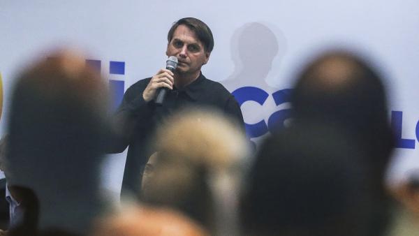 Jair Bolsonaro em ação do Aliança pelo Brasil em janeiro de 2020. Foto de José Cruz/Agencia Brasil.