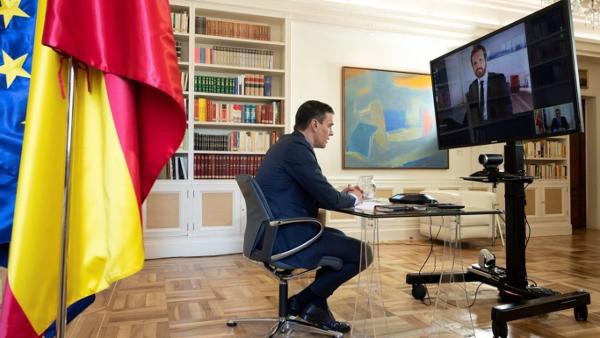 Pablo Sánchez, primeiro-ministro de Espanha e líder do PSOE, reuniu por videoconferência com Pablo Casado, líder do PP