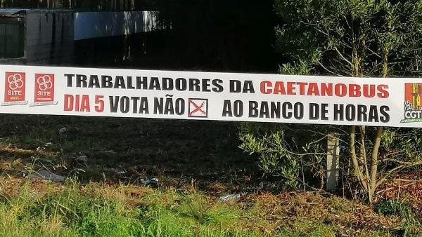 Trabalhadores da CaetanoBus e Aeronautic rejeitaram banco de horas em referendo – Foto da Fiequimetal
