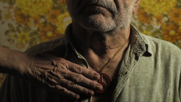 Imagem do filme "Prazer, camaradas!" no facebook da produtora "Uma pedra no sapato"