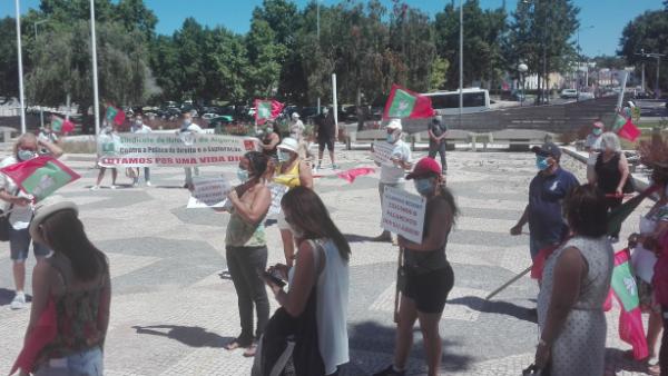 Protesto de trabalhadoras e trabalhadores do Vilanova Resort - Foto da CGTP