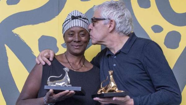 O filme “Vitalina Varela” foi distinguido no Festival de Cinema de Locarno com os prémios Leopardo de Ouro (Realizador Pedro Costa) e Leopardo de melhor interpretação feminina (Vitalina Varela)