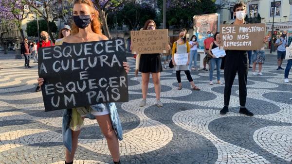 Manifestação de trabalhadores do setor da cultura em Lisboa.
