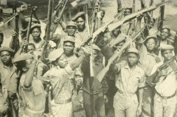 Imagem do livro 'MPLA - Dez anos de luta' (Edição do MPLA - 1966).