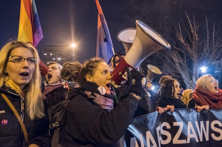 Manifestação pelos direitos das mulheres na Polónia. 8 de março de 2018. Foto de Grzegorz Żukowski/Flickr.
