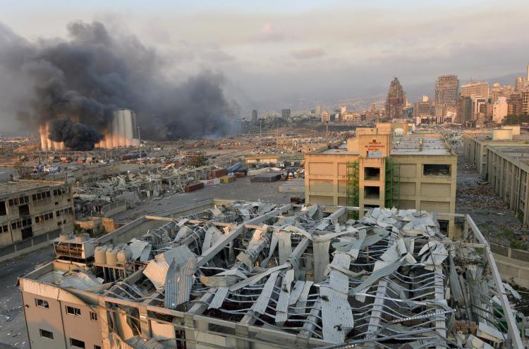 Explosão em Beirute. Foto de WAEL HAMZEH/EPA/Lusa.
