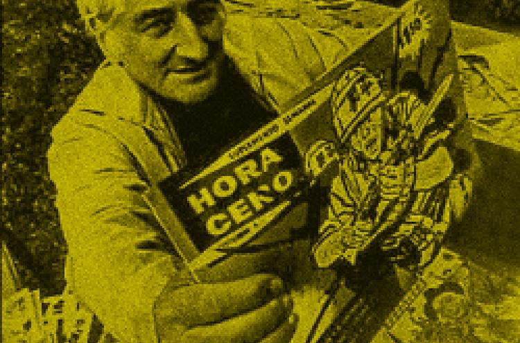 Héctor Germán Oesterheld e exemplares do seu Hora Cero.