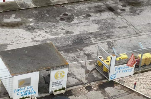 Pichagem de ódio na Escola Secundária de Sacavém, concelho de Loures