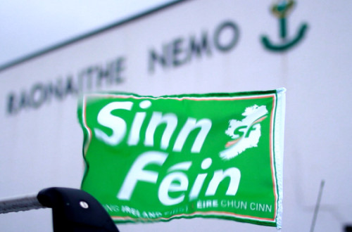 Bandeira do Sinn Féin.