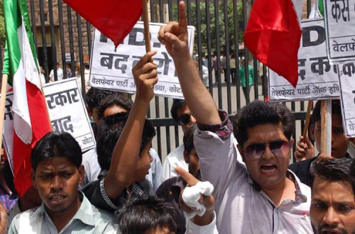 Protesto contra Modi em 2014. Foto de welfareparty photos/Flickr.