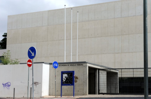 Escola Secundária Vergílio Ferreira. Foto de Paulete Matos.