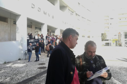 Bruno Maia na concentração dos funcionários judiciais em Braga