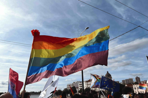 Bandeira LGBTQIA+ em Coimbra
