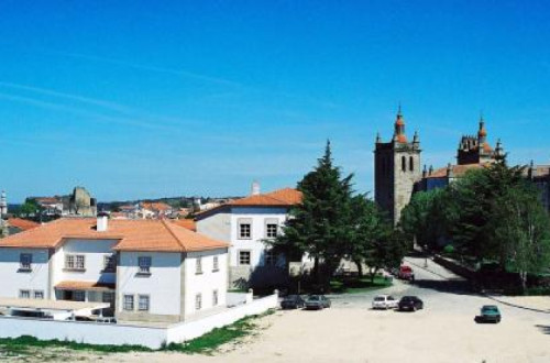 Miranda do Douro. Foto de Vitor Oliveira, Wikimedia Commons.