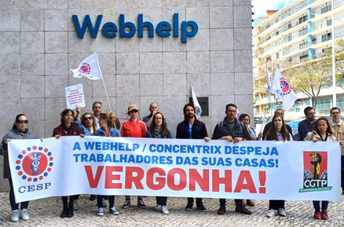 Trabalhadores da Webhelp/Concentrix em protesto.
