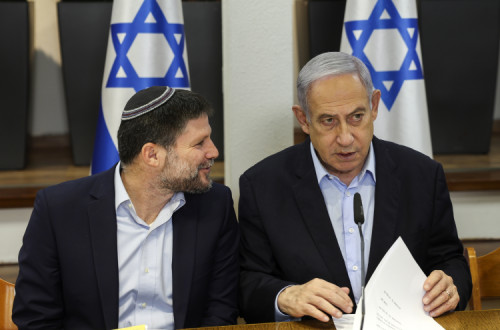 Bezalel Smotrich e Netanyahu.