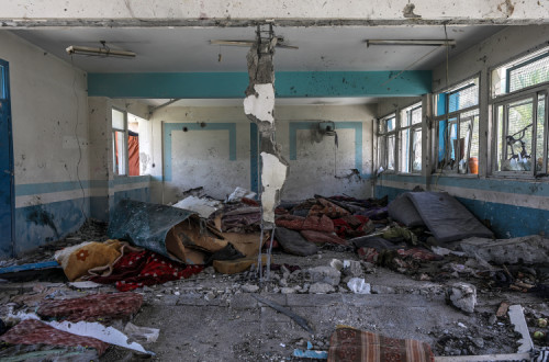 Escola da ONU no campo de refugiados de Nuseirat destruída por Israel.