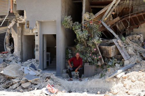 Destruição causada por Israel no campo de refugiados de Nour Shams na Cisjordânia.