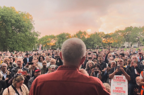 Corbyn em campanha eleitoral