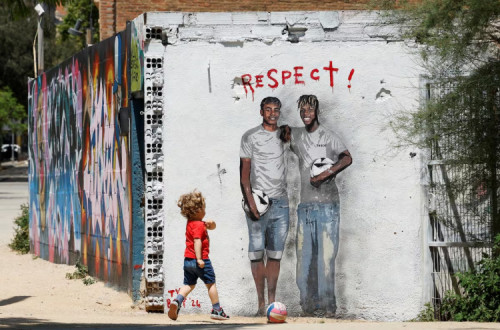 Mural de Lamine Yamal e Nico Williams.