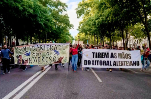 Movimento TMLA no 25 de abril