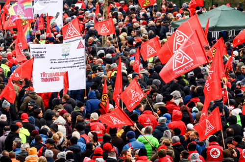 Trabalhadores da Volkswagen em manifestação esta quinta-feira.