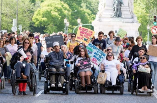 Manifestação pela vida independente.